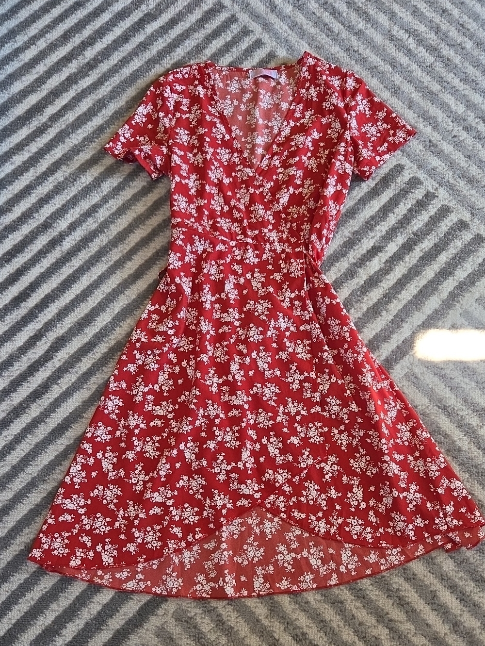 Women's Red Floral Midi Wrap Dress Size S